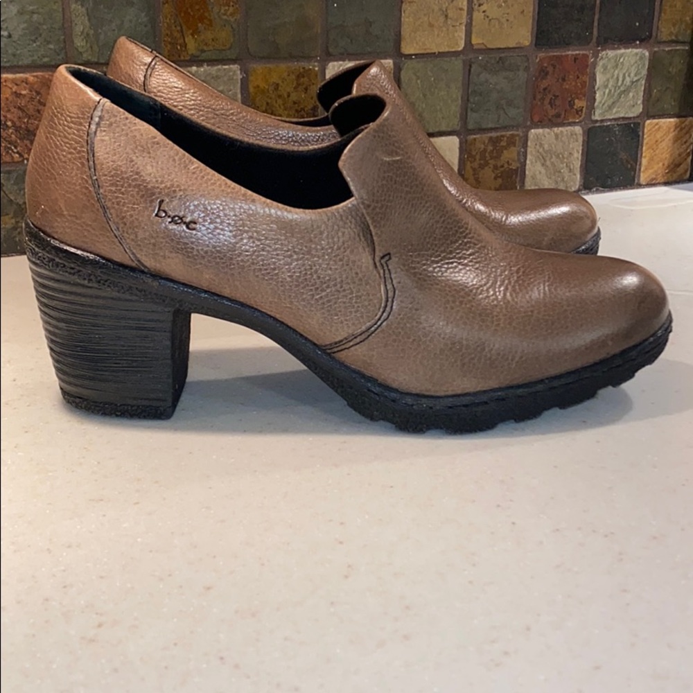 NWT. b.ø.c women’s everyday booties
